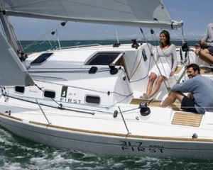 Beneteau First 31.7