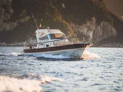 Motorboot Fratelli Aprea Sorrento 7.50 Semi-Cabin · 2014 (Umbau 2020) · Nonna Sara (0)