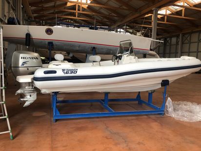 Bateau semi-rigide Marlin 630 · 2013 · Marlin (1)