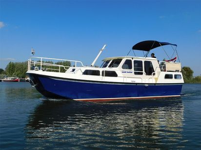 Motorboat Rogger 1000 · 2000 (0)