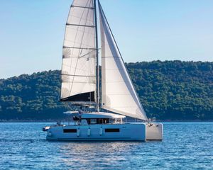 Lagoon 40