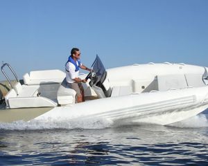 Zodiac NZO 680 BC/BG