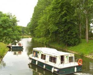 Jeanneau Eau Claire 930