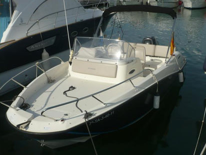 Quicksilver 675 Sundeck (0)
