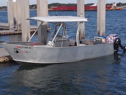 Motoscafo Century Boats 2600 Center Console · 1996 (0)