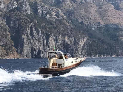 Motorboat Fratelli Aprea Sorrento 7.50 Semi-Cabin · 2015 · Fratelli Aprea 7.50 (1)