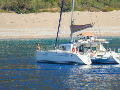 Lagoon 500 Catamaran (1)