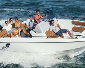 Beneteau Flyer 8 SUNdeck