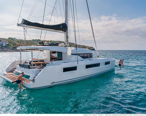 Lagoon 50