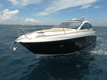 Bateau à moteur Azimut 43 · 2018 · Azimut 43 (1)