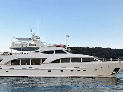 Motorboot Benetti 100 · 2008 · Benetti 105 (1)