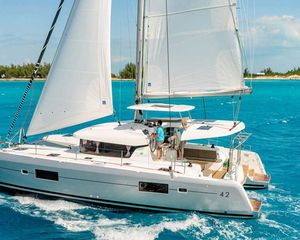Lagoon 42