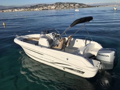 Speedboat Jeanneau Cap Camarat 6.5 CC · 2019 · C A P C A M A R A T 6.5 CC (1)