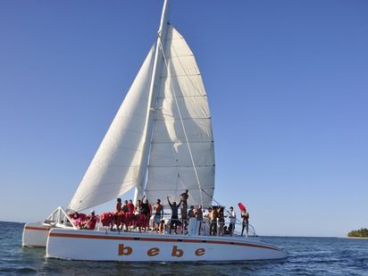 Catamaran Custom Built · 1998 (0)