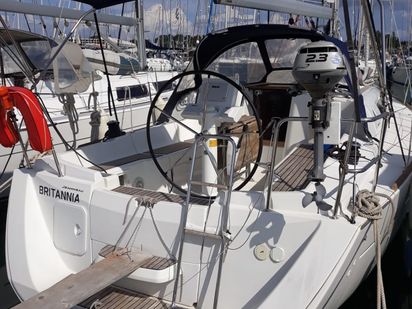 Sailboat Jeanneau Sun Odyssey 33I · 2014 · Britannia (1)