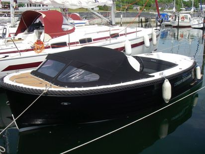 Speedboat Corsiva 690 Tender · 2012 (0)