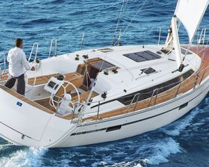 Bavaria Cruiser 37