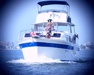 Chris-Craft Commander 45