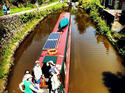 Houseboat Custom Built · 1970 · Rakiraki (1)