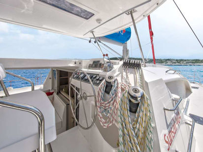 Catamaran Leopard 40 · 2020 · Bellambriana (1)