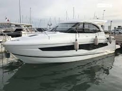 Motorboat Jeanneau Leader 33 · 2020 · Leader 33 (1)