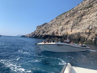 Motorówka szybka Mercan Excursion 34 · 2020 (0)