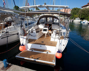 Bavaria Cruiser 37