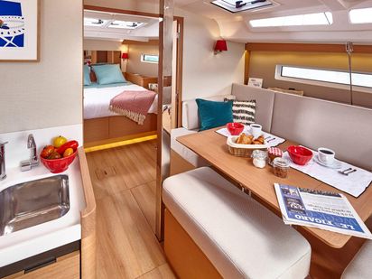Segelboot Jeanneau Sun Odyssey 440 · 2022 · Virginia (4)