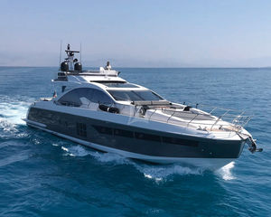 Azimut 77