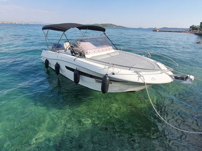 Barco a motore Atlantic Marine Sun Cruiser 690 · 2020 (0)