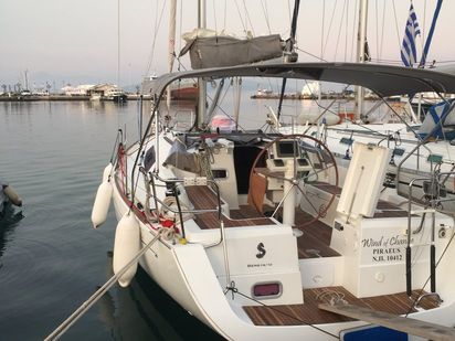 Sailboat Beneteau Oceanis 37 · 2010 (0)