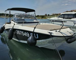 Quicksilver 675 Sundeck