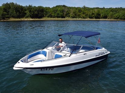 Speedboat Four Winns H200 · 2010 (0)