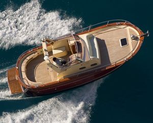 Tecnonautica Jeranto 750