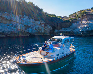 Apreamare 9 Semi Cabin