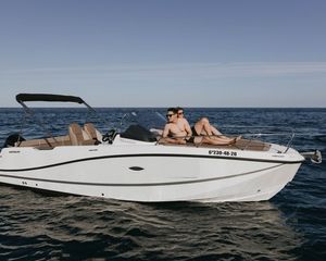 Quicksilver 755