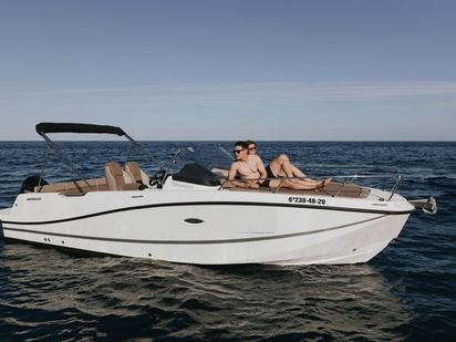 Motorboat Quicksilver 755 · 2020 (refit 2021) · 755 (755 Sundeck 1) (0)