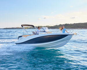 Quicksilver 605 Open