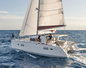 Lagoon 400