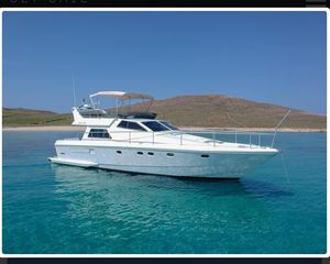 Ferretti 52