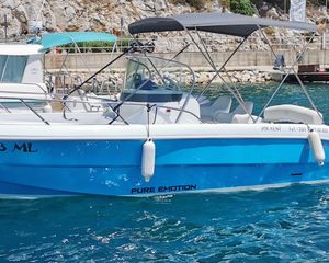 Sessa Marine Key Largo 20