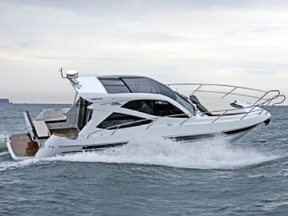 Motorboat Galeon 350 HTC · 2015 · Galeon 350 (1)