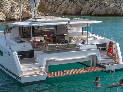 Catamarano Fountaine Pajot Astrea 42 · 2022 · PRES-A42-22-CR (1)