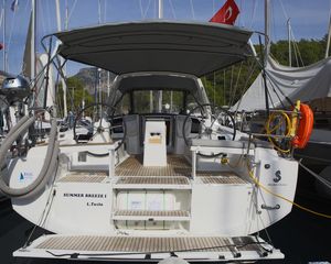 Beneteau Oceanis 38.1