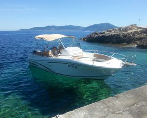 Jeanneau Cap Camarat 7.5 CC