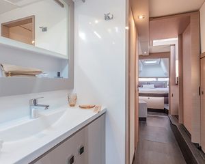 Fountaine Pajot Isla 40