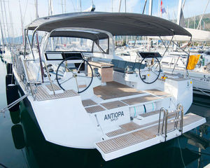 Beneteau Oceanis 55