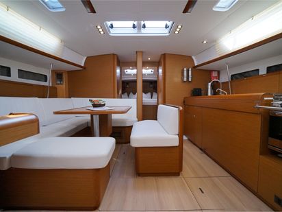 Sailboat Jeanneau Sun Odyssey 479 · 2018 · Capricorn (1)