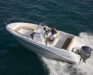 Jeanneau Cap Camarat 6.5 CC