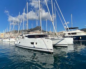 Fountaine Pajot Isla 40